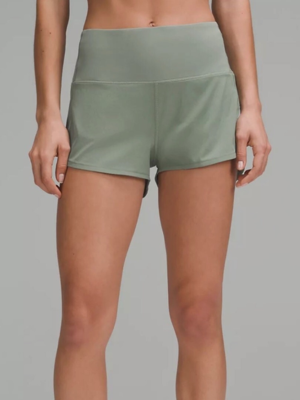 Lululemon Speed Up Mid Rise Lined Short Women's Sage Green